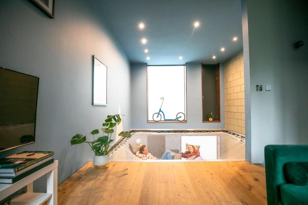 Hammock Heights! Hot Tub,Private Garage,Citycentre แมนเชสเตอร์ ภายนอก รูปภาพ