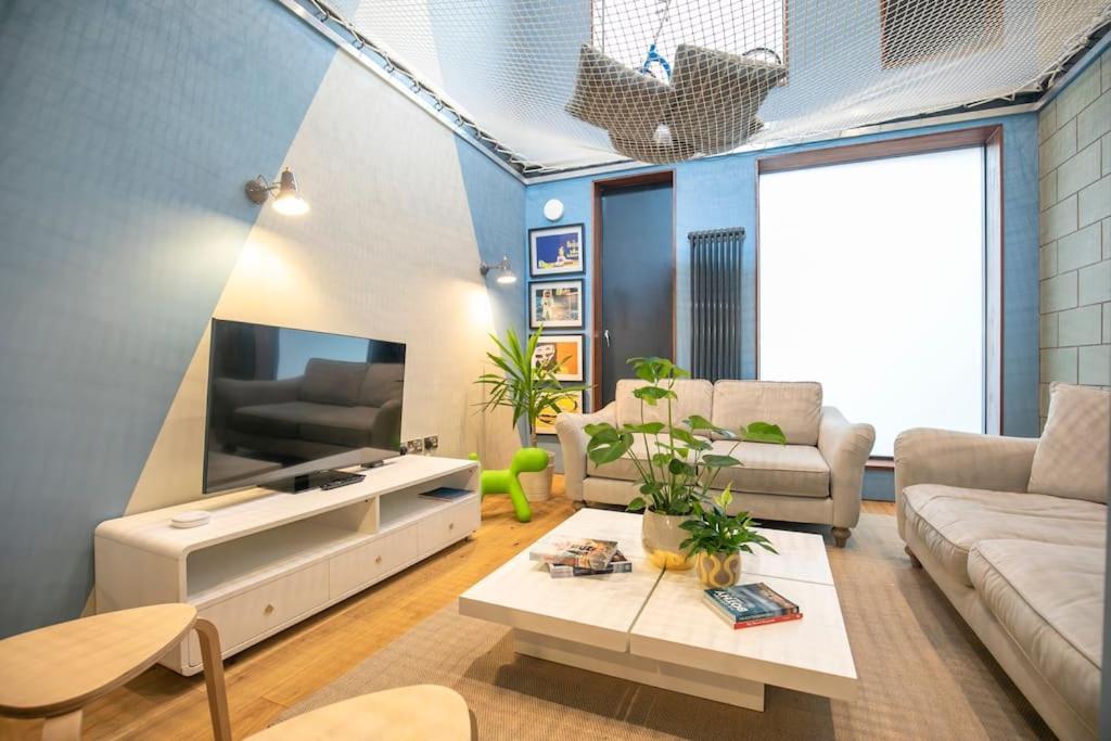 Hammock Heights! Hot Tub,Private Garage,Citycentre แมนเชสเตอร์ ภายนอก รูปภาพ